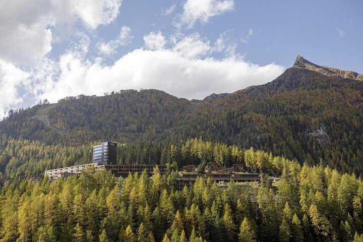 Hotel 42 of 47