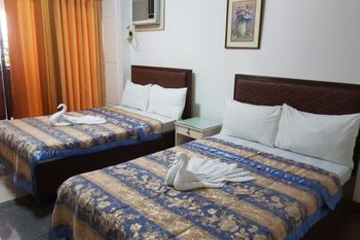 Room 14 of 44