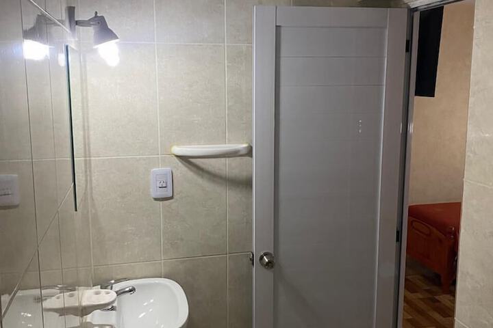 Room 26 of 28