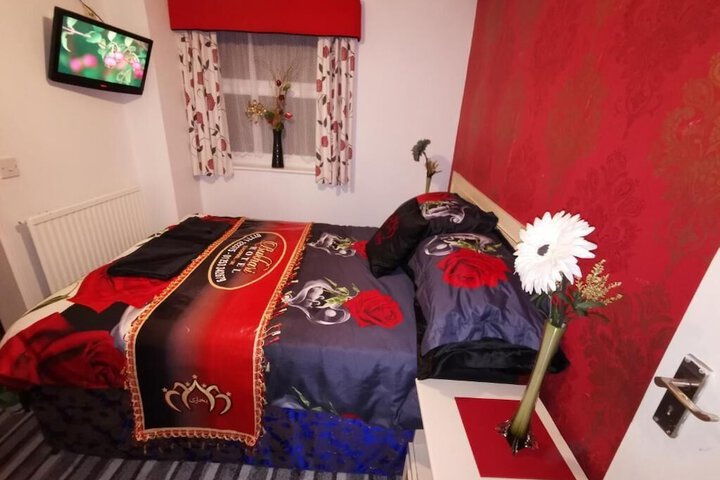 Room 14 of 35