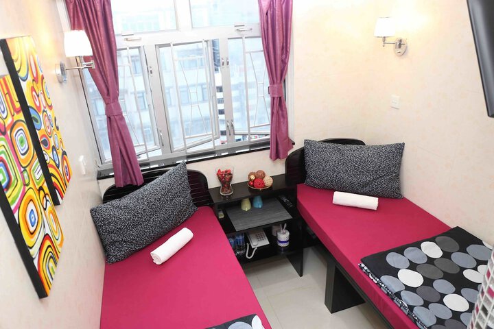 Room 19 of 31