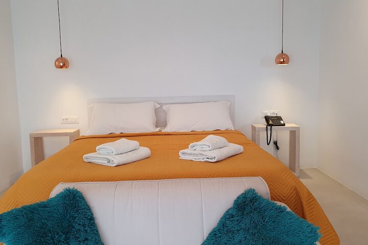 Room 44 of 119