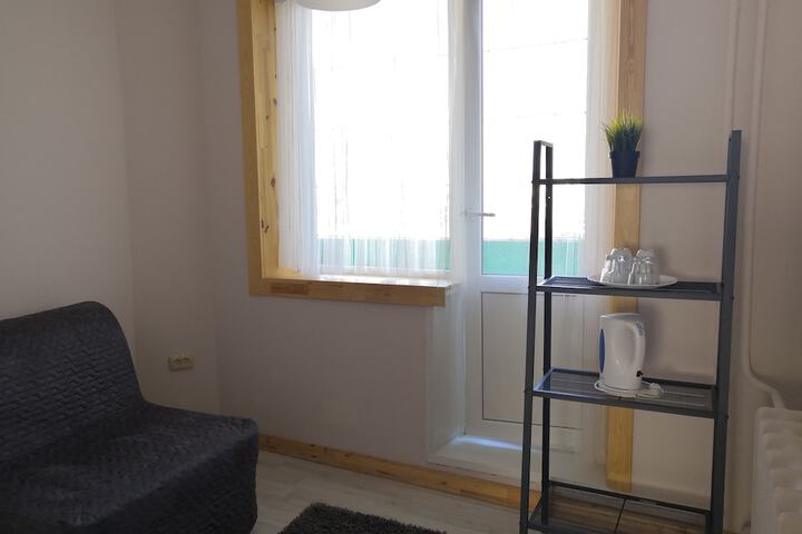 Room 2 of 31