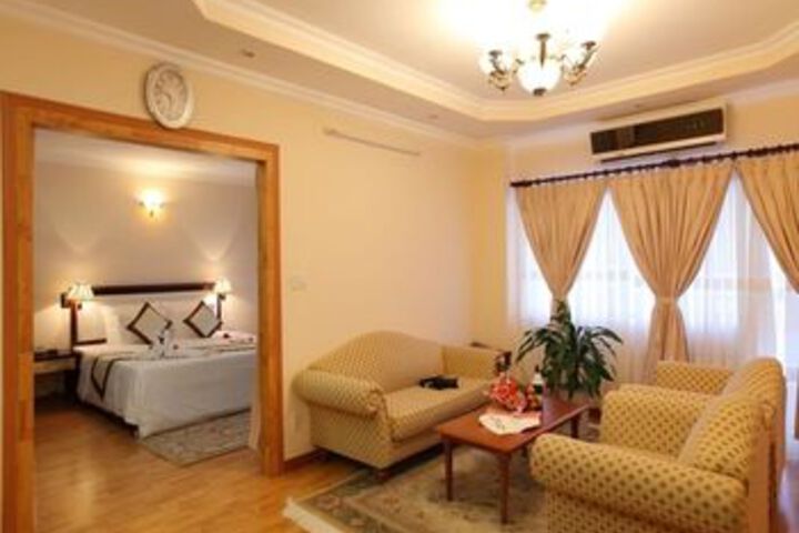Room 34 of 61