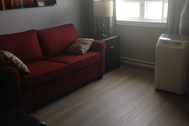 Room 11 of 22