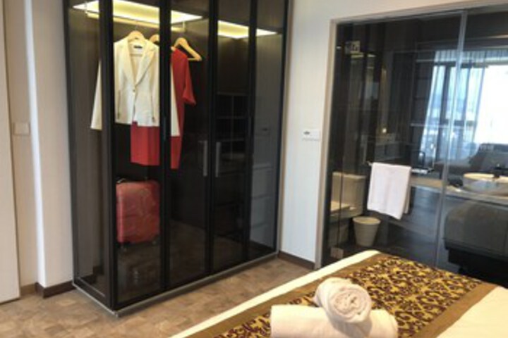 Room 50 of 58