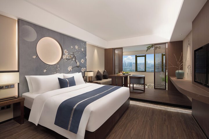 Room 14 of 31