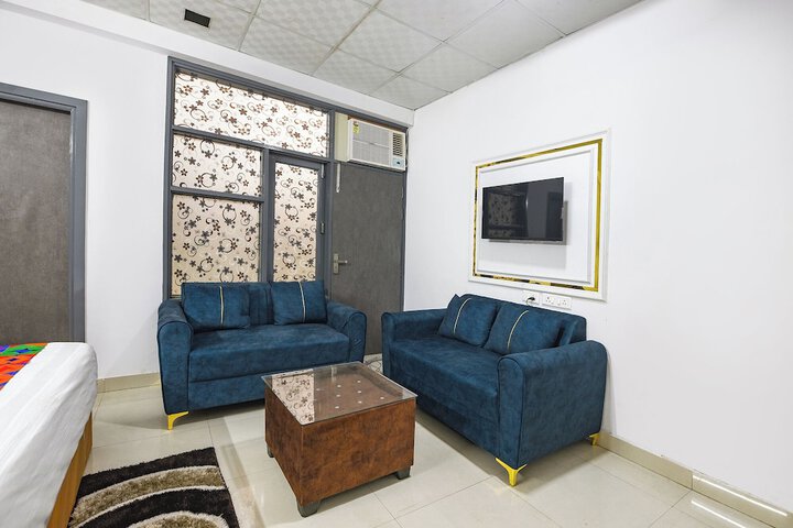 Room 20 of 29