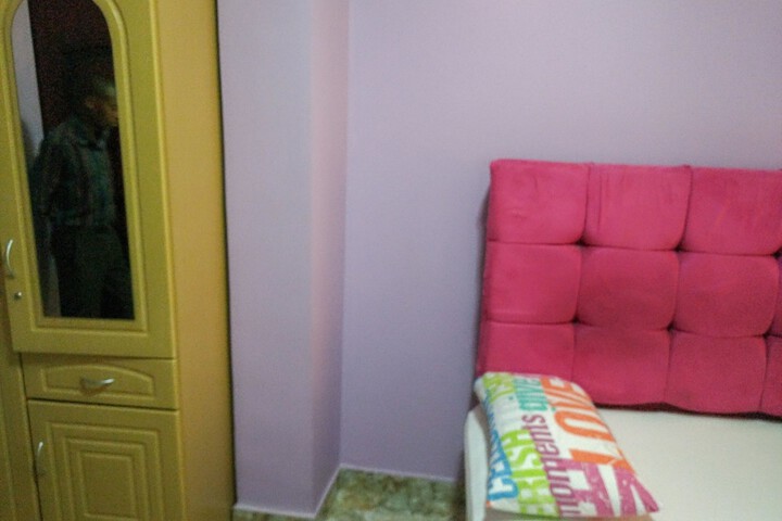 Room 13 of 51