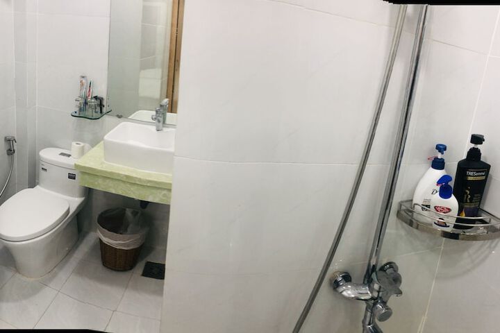 Room 27 of 31