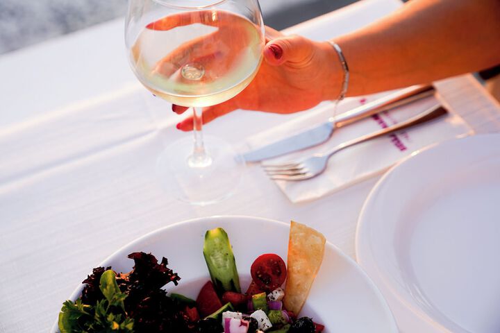 Dining 68 of 121
