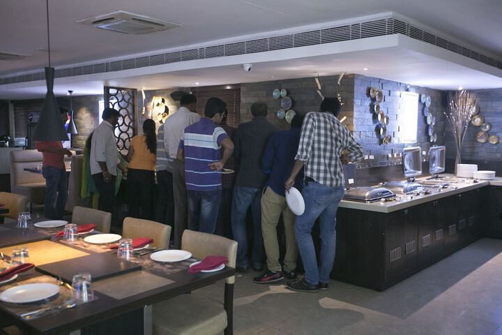 Dining Photos