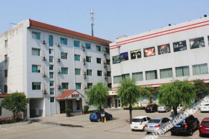 Hotel 6 of 18