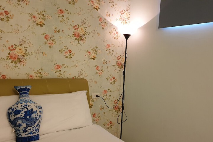 Room 16 of 59