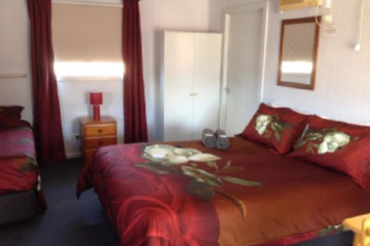 Room 116 of 228