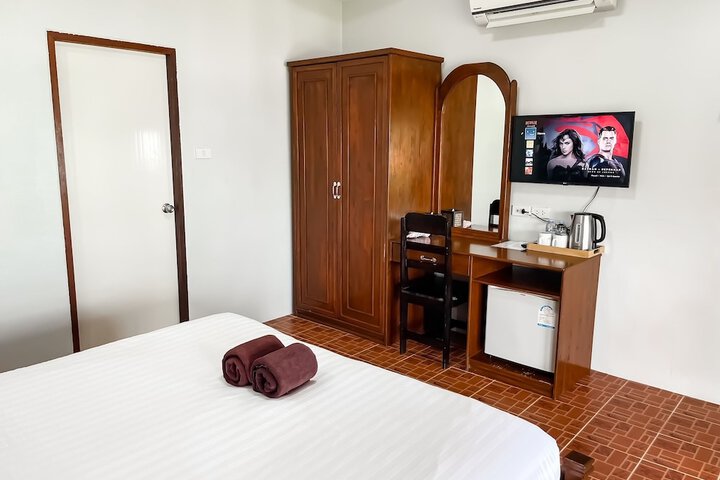 Room 13 of 51