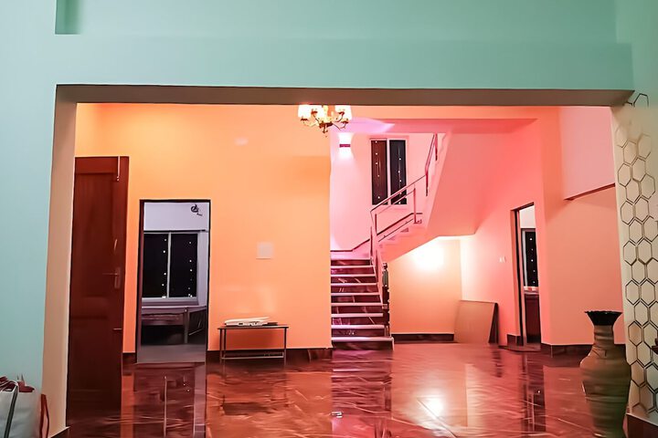 Room 10 of 22