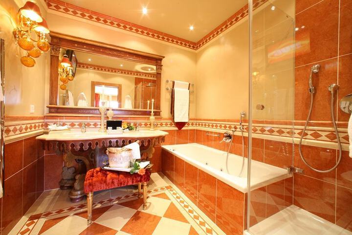 Bath Photo