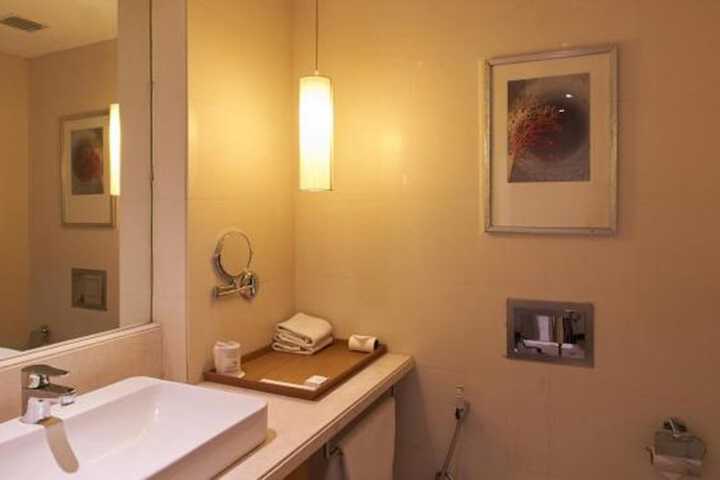 Room 22 of 52