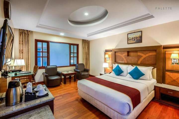 Room 17 of 22