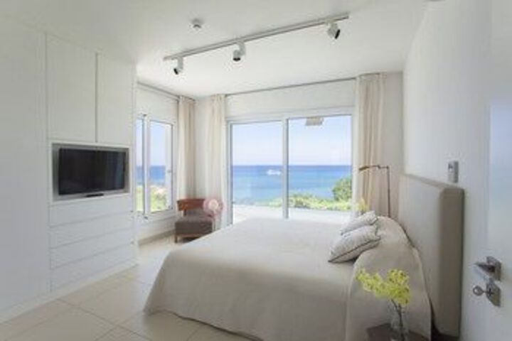 Room 40 of 94