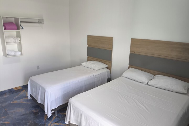 Room 13 of 41