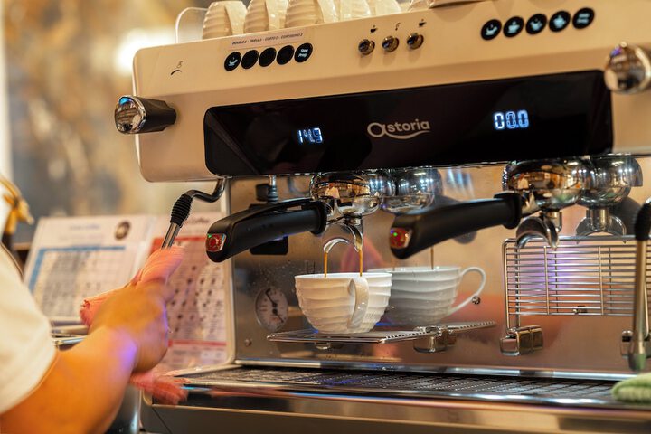 Breakfast/Coffee Service 58 of 77