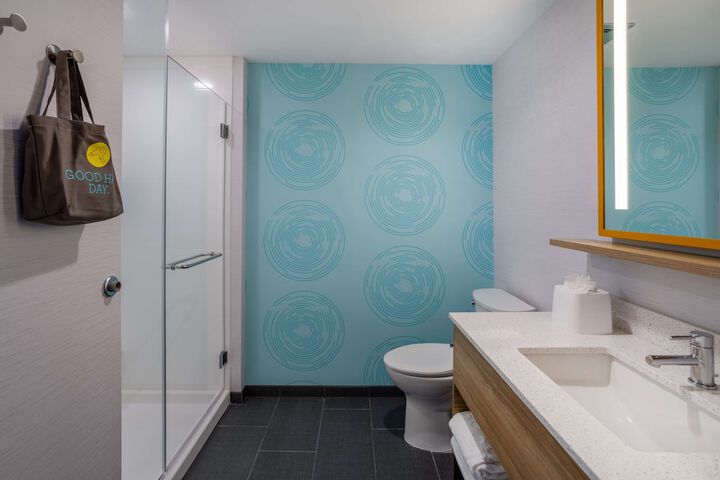 Bathroom shower