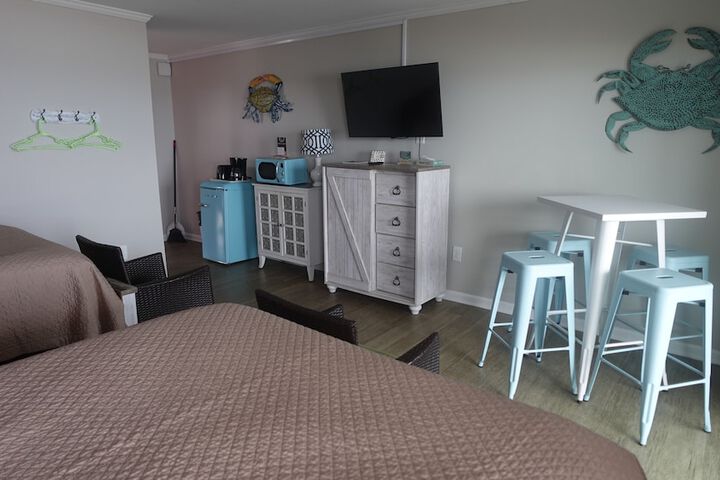 Room 128 of 282