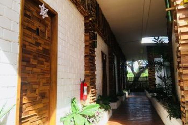 Ballroom/Hall 7 of 10