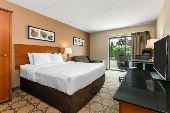 Room 18 of 26