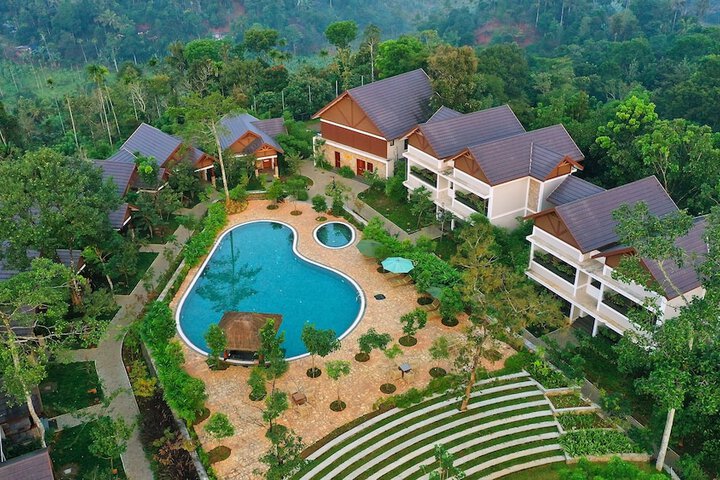 Hotel 94 of 98