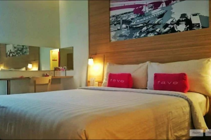 Room 8 of 31