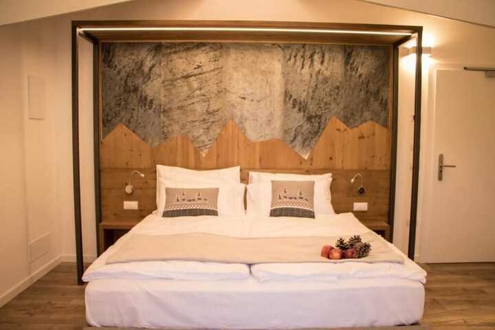 Room 20 of 65