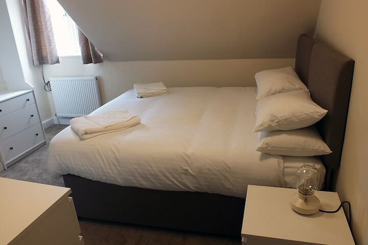 Room 18 of 38