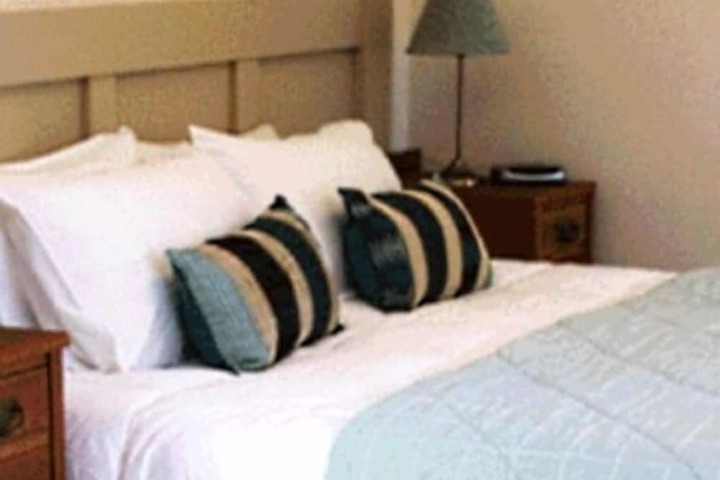 Room 2 of 13