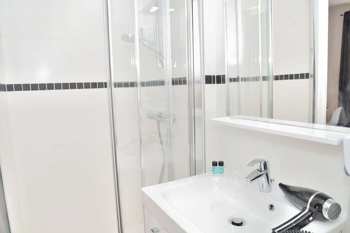 Bath Photo