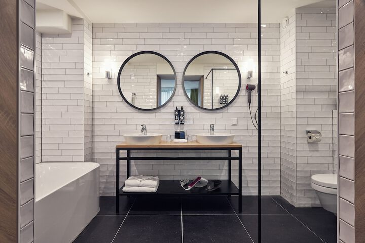 Bath Photo