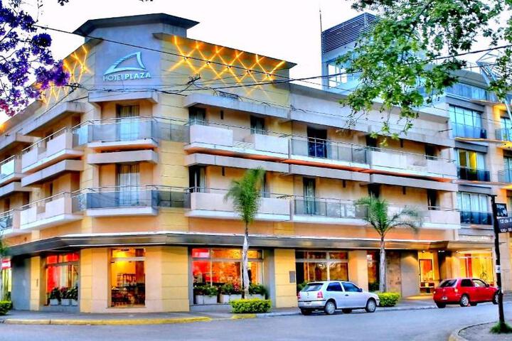 Hotel Plaza