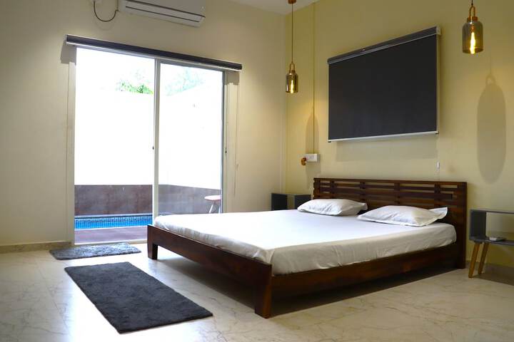 Room 20 of 79