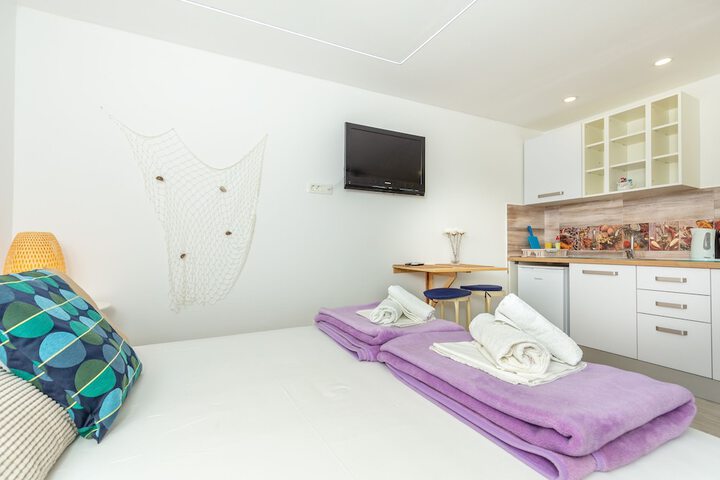 Room 30 of 67