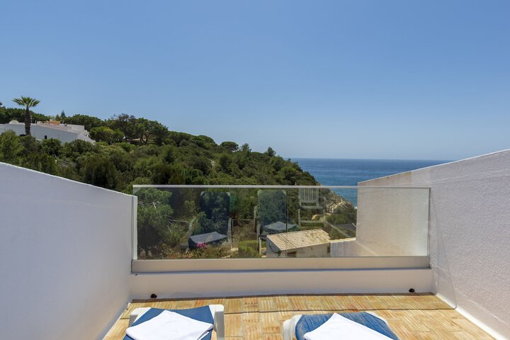 Terrace/Patio 122 of 128