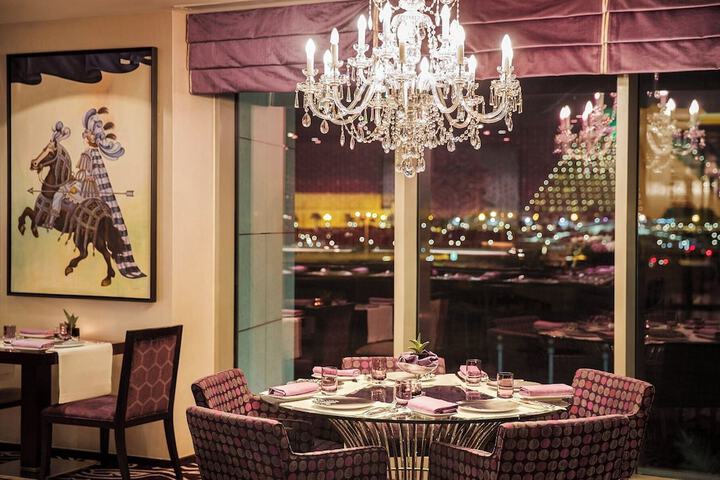 Dining 98 of 142