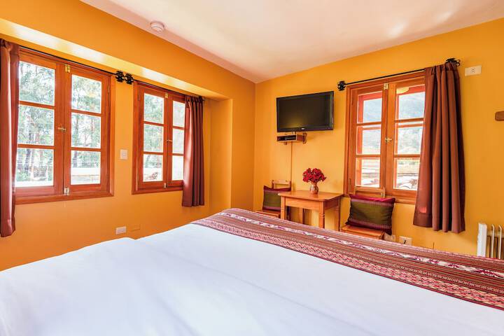 Room 27 of 132