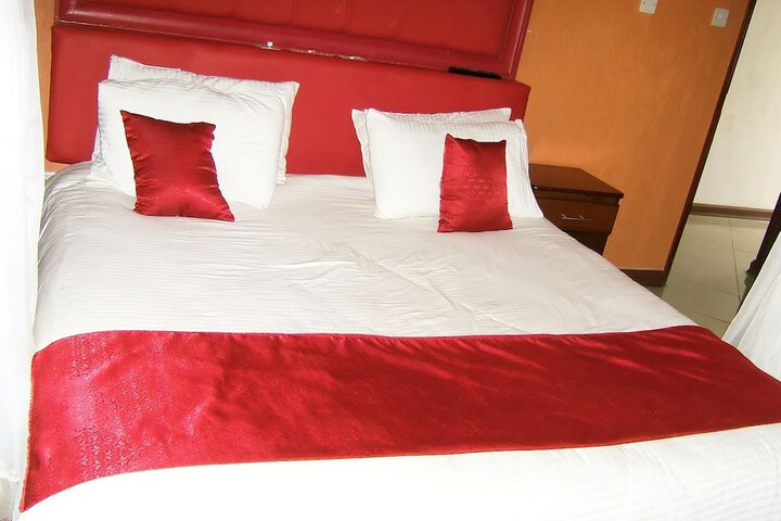 Room 3 of 31