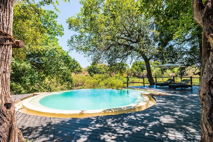 Pool 25 of 68