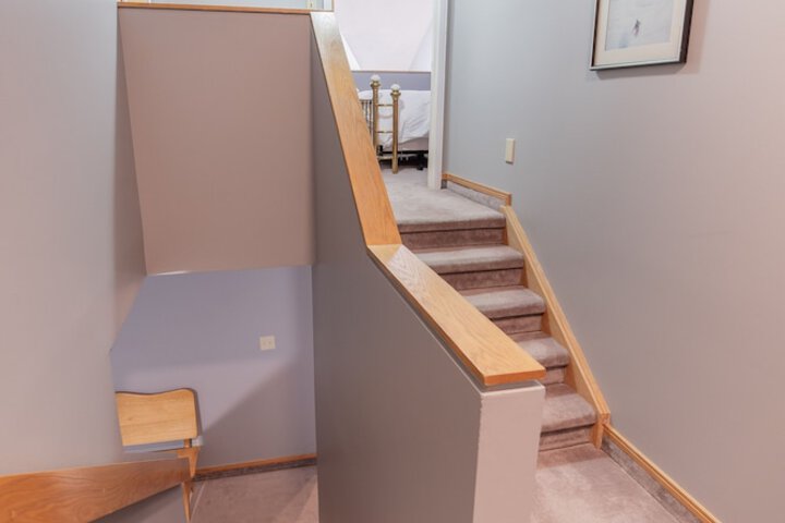 Room 175 of 402