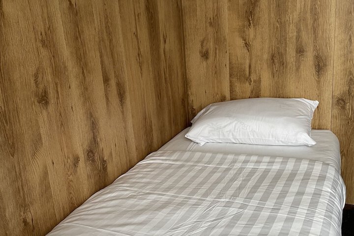 Room 27 of 56