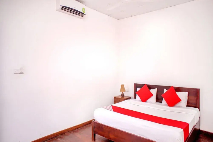 Room 5 of 21