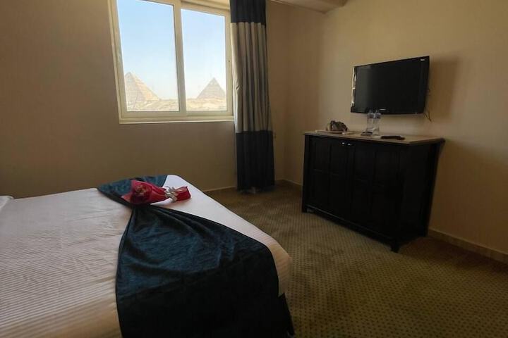 Room 43 of 90